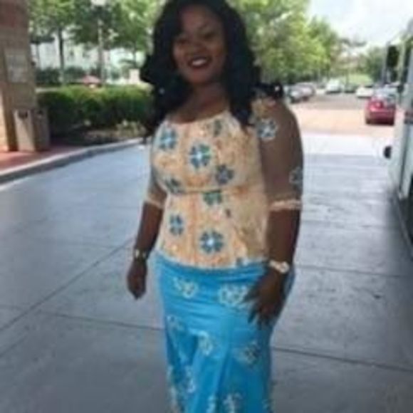 Meet your Posher, Mariah - Picture 1 of 1